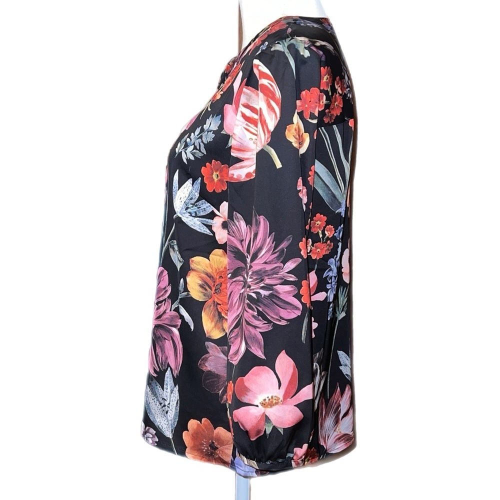 J. Crew - Open V-neck Top - Midnight Dutch Floral - Size Small - Picture 2 of 6